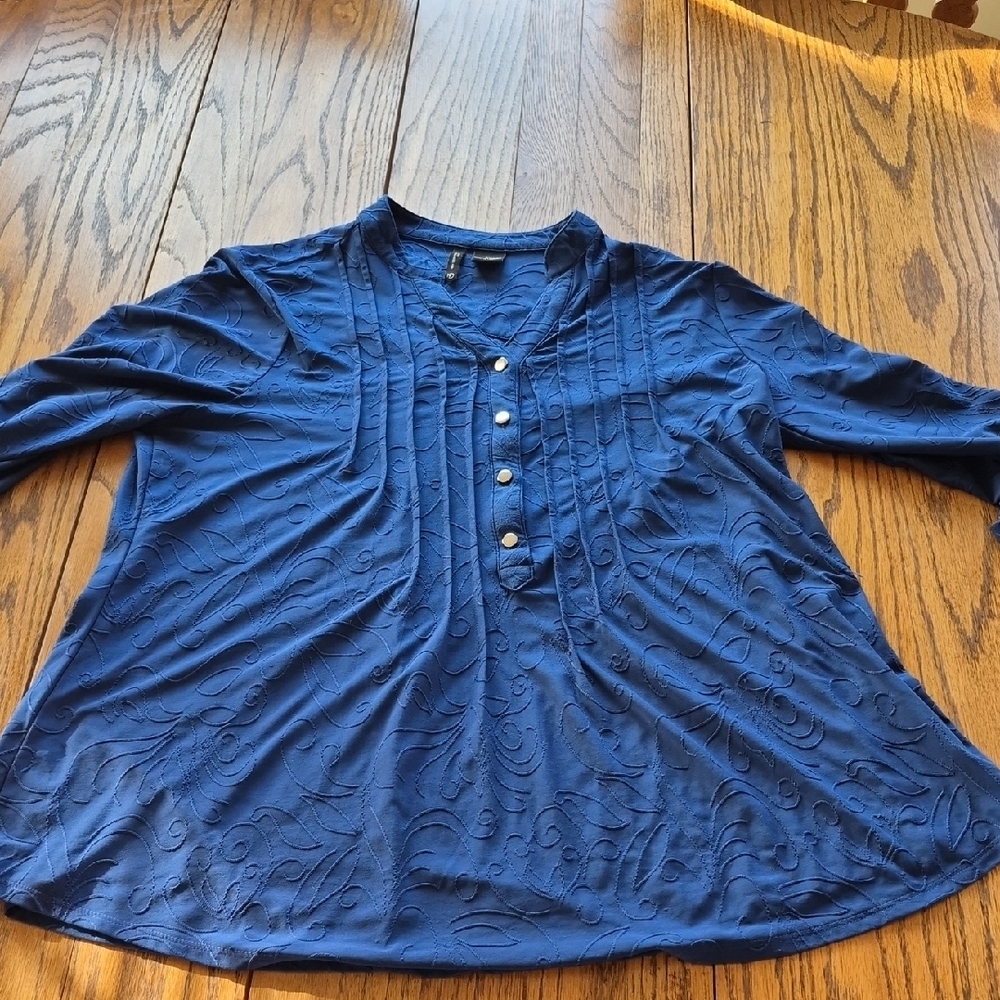 New Directions Navy Textured Top, Roll-tab sleeve - 1X